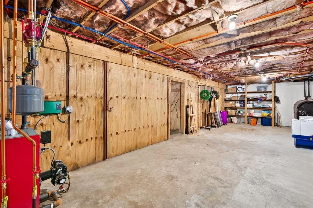 Photo of 170 Queen Lake Rd