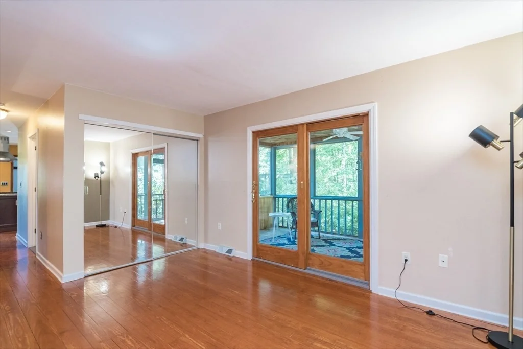 Photo of 97 Crossbrook Ave
