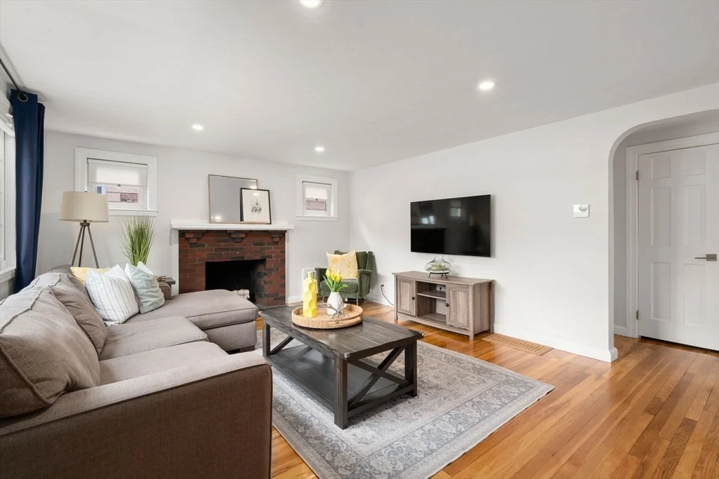 Photo of 152 Sprague St