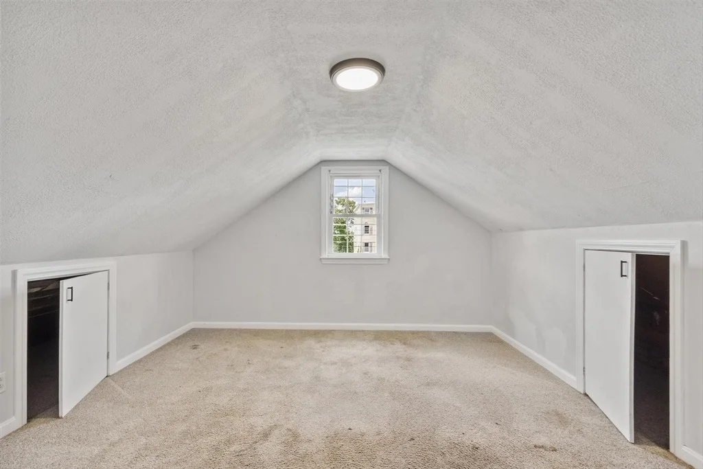 Photo of 52 Auburn St