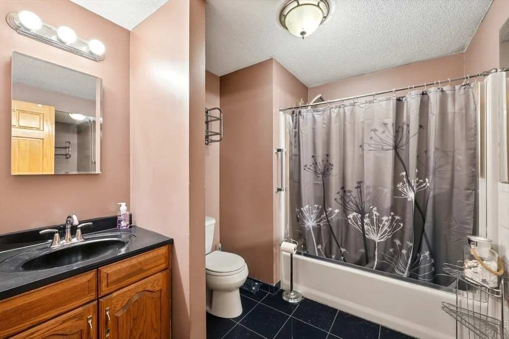 Photo of 108 Oak Knolls Circle