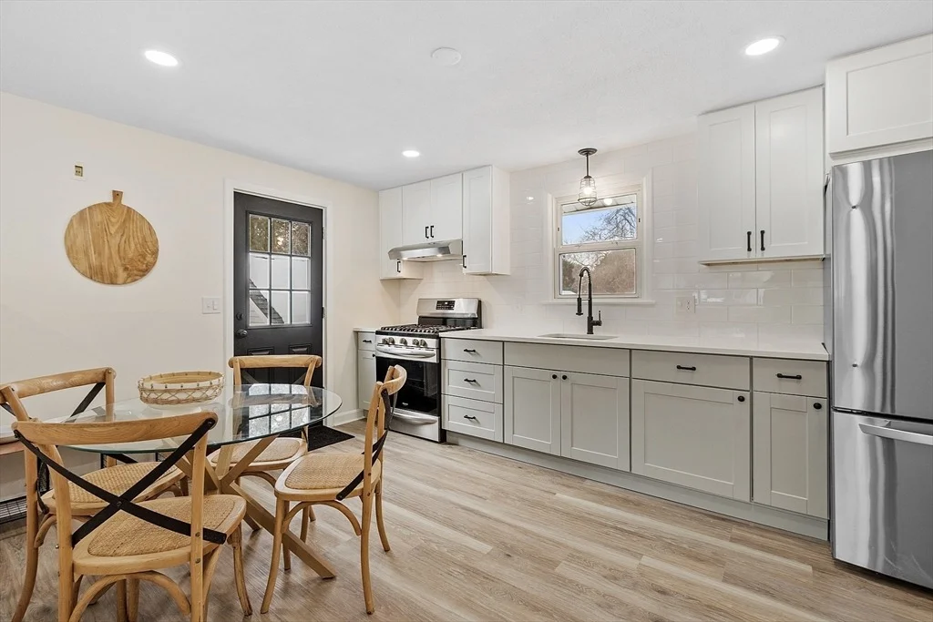 Photo of 3 Fordham Dr