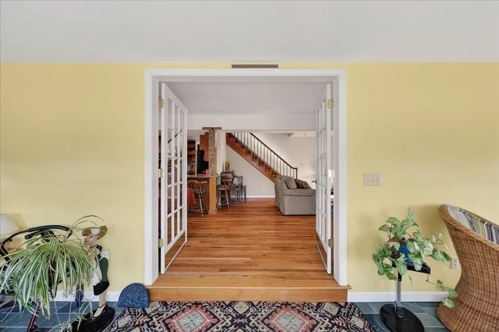 Photo of 25 11th Rd