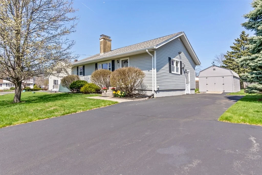 Photo of 4 Vista Dr