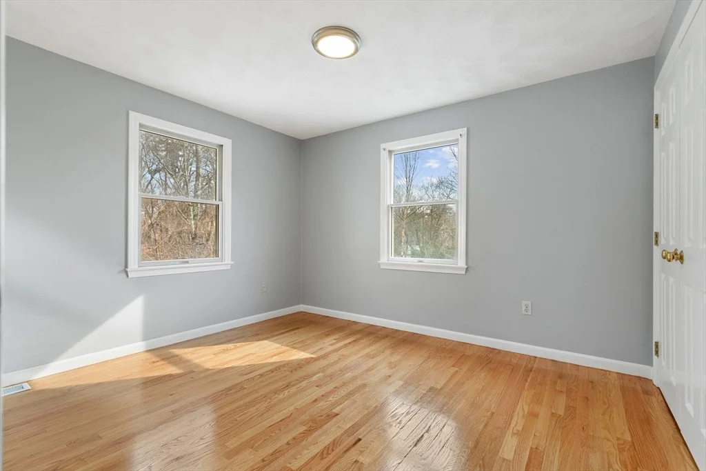 Photo of 9 Dexters Ln