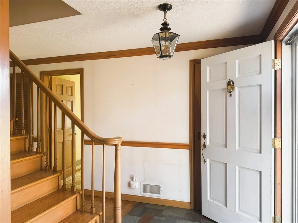 Photo of 202 Falley Dr