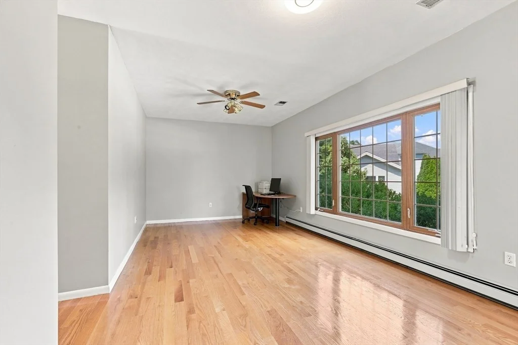 Photo of 9 Sullivan Cir