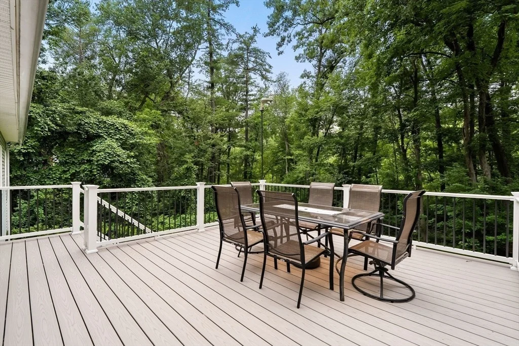 Photo of 159 High Plain Rd
