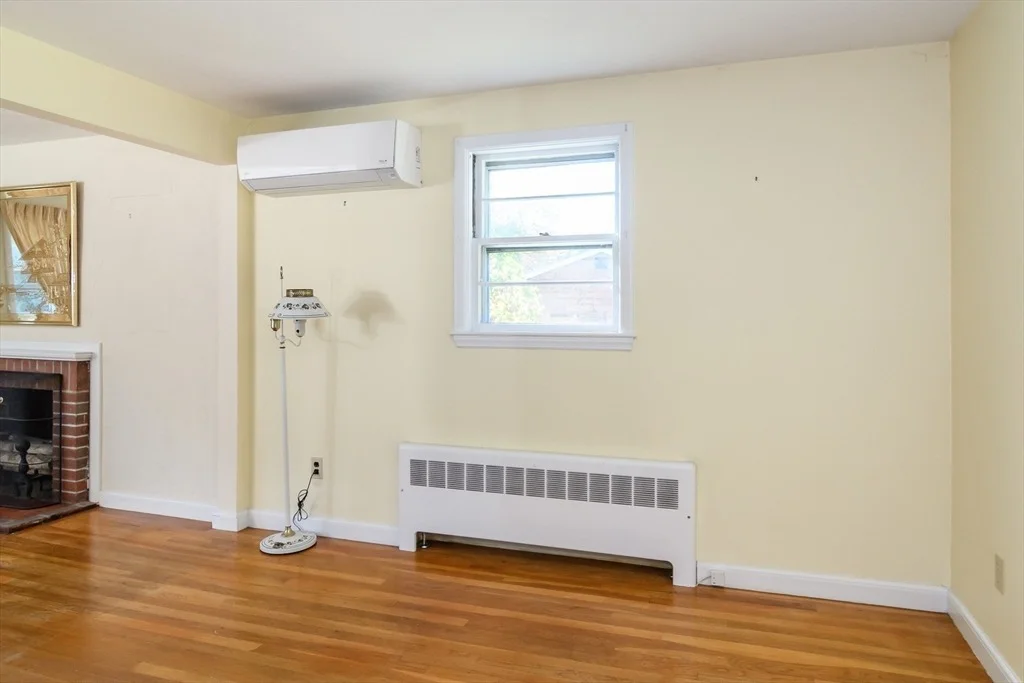 Photo of 124 Juniper Drive