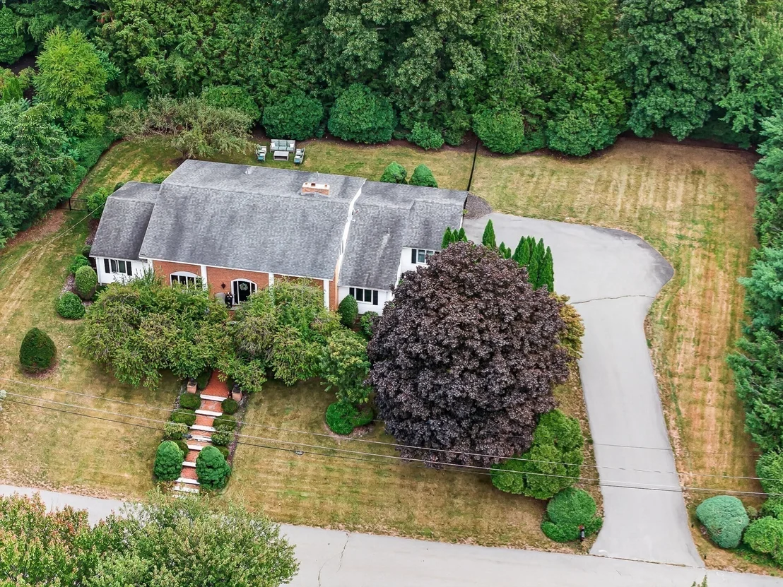 Photo of 42 Mountain View Road