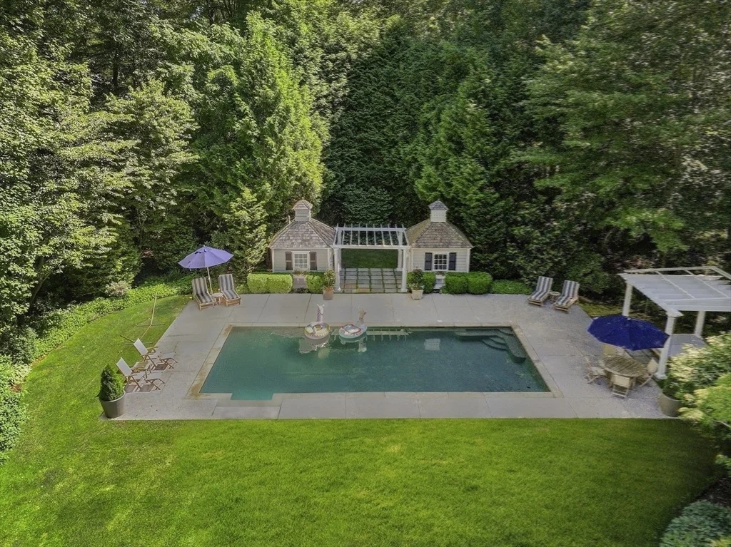 Photo of 193 Winding River Road
