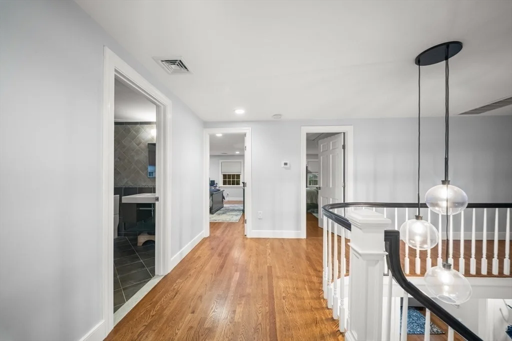 Photo of 10 Juniper Hill Road