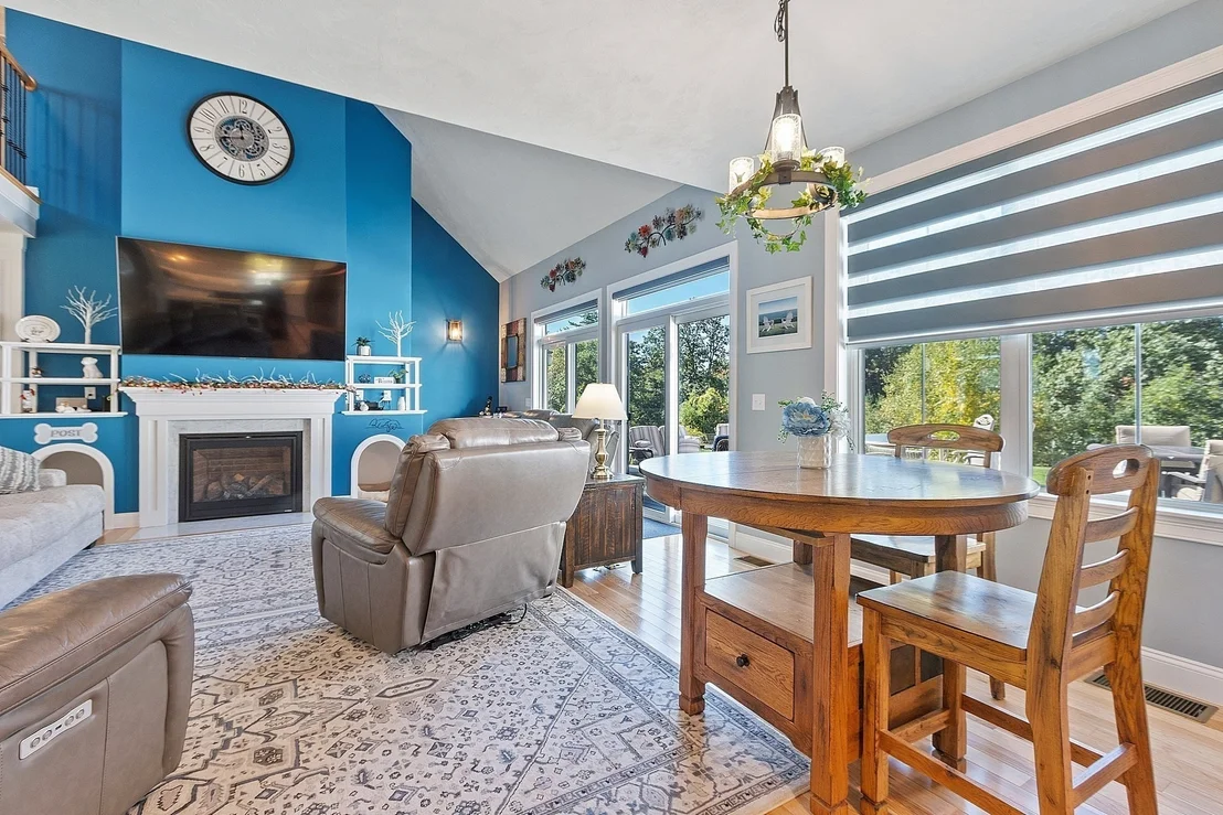 Photo of 637 Mason Rd