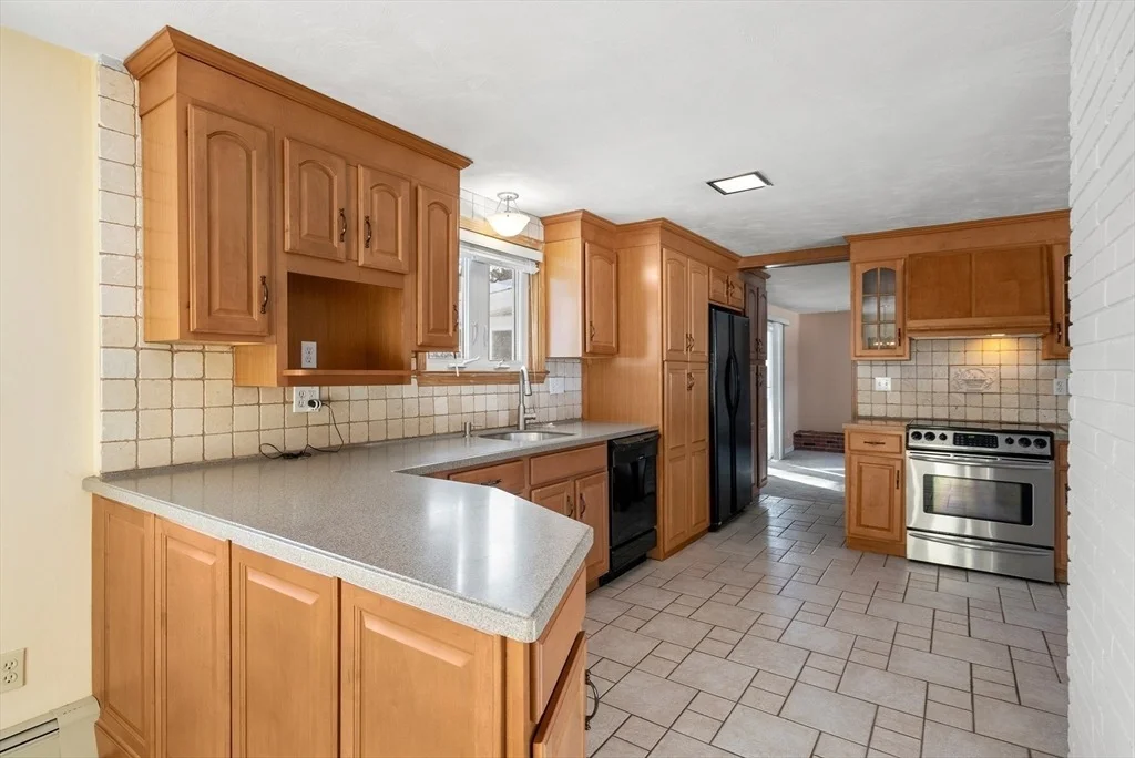 Photo of 15 Alida Rd