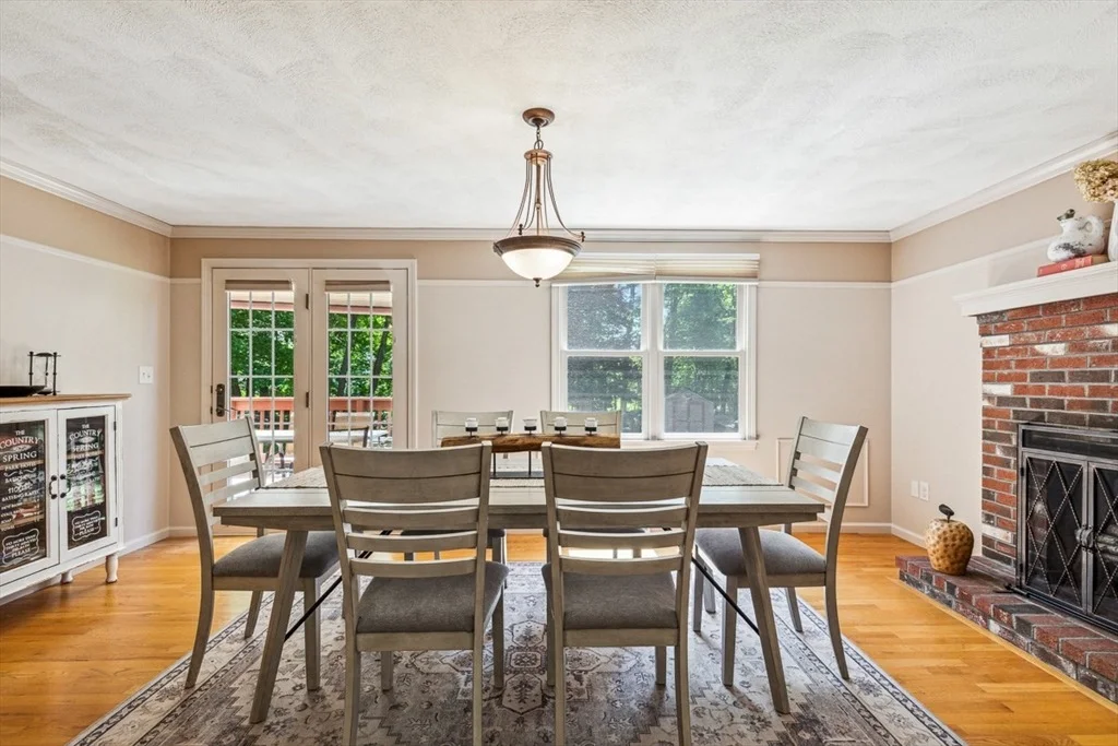 Photo of 2 Strawstone Ln