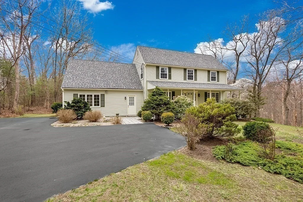 Photo of 7 Neck Hill Rd