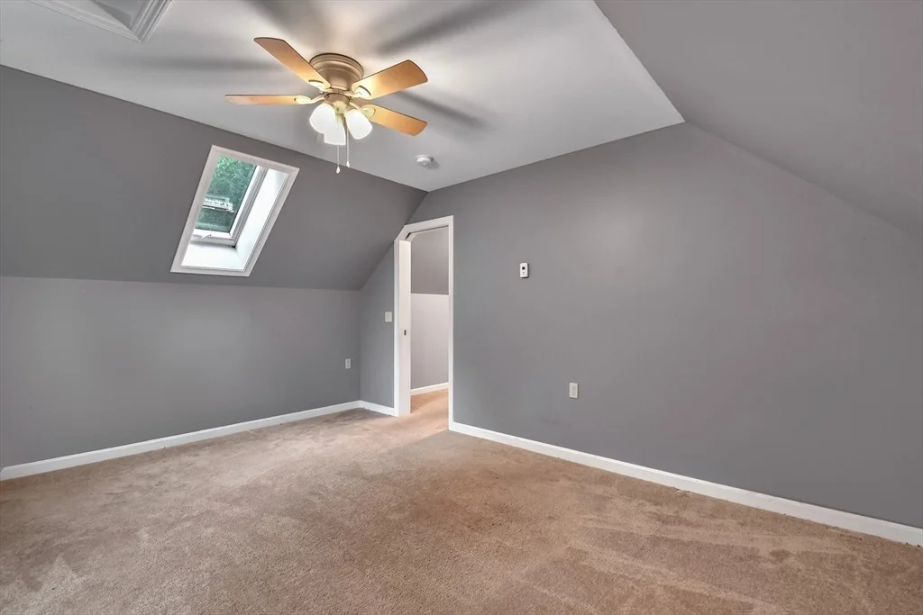 Photo of 125 Drew Blvd