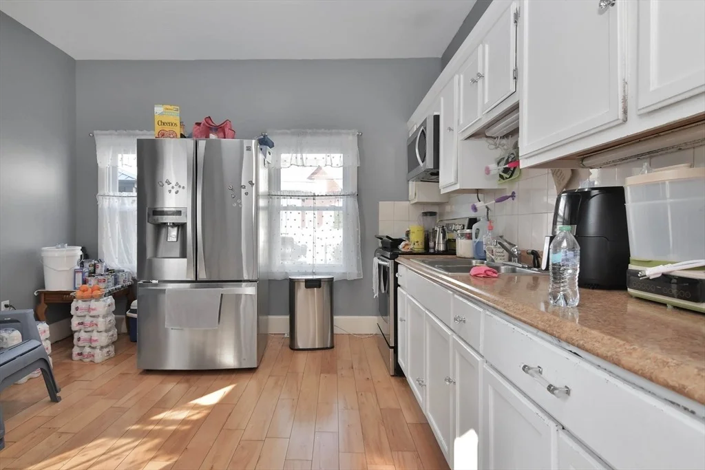 Photo of 87 Abbott St