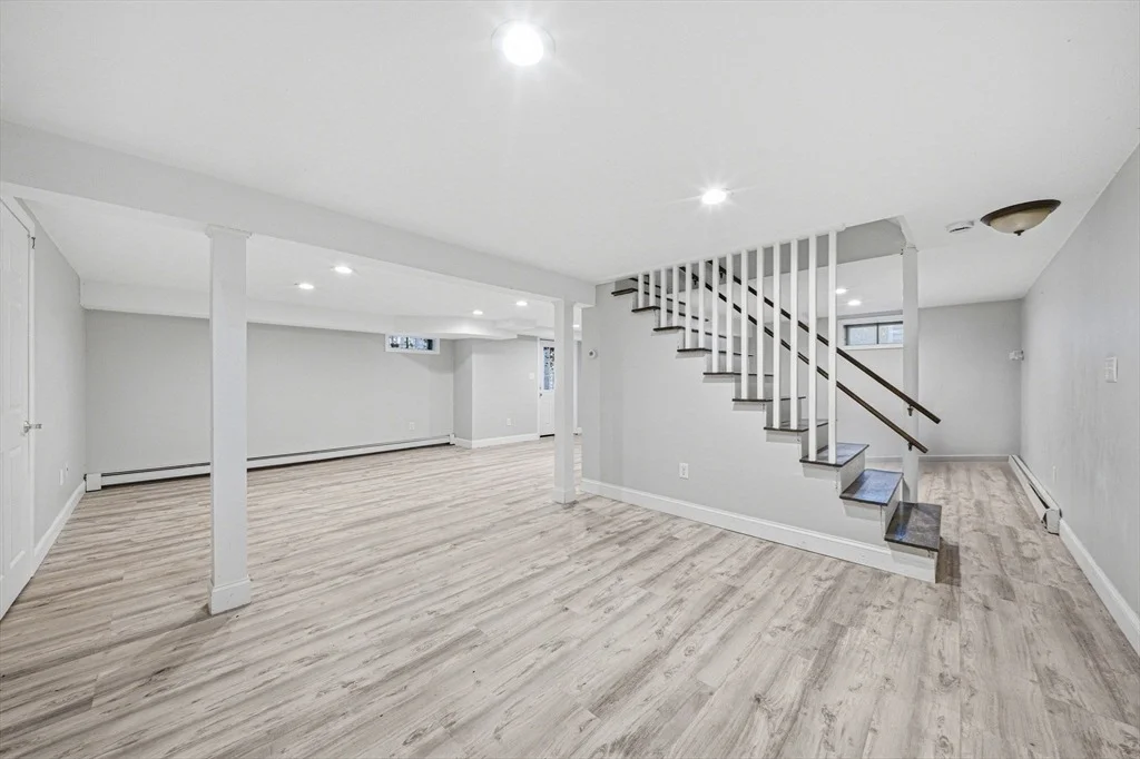 Photo of 443 Cushing St