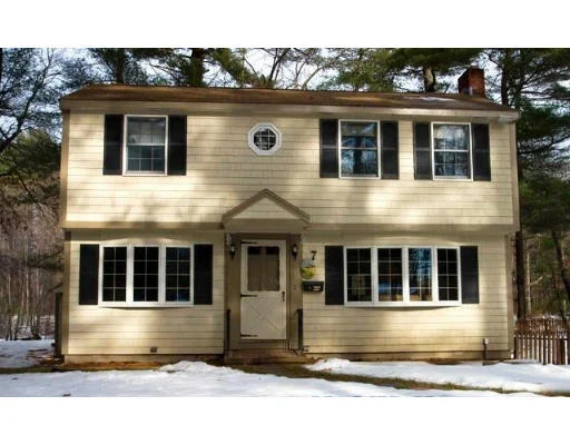 Photo of 7 Riverpath St