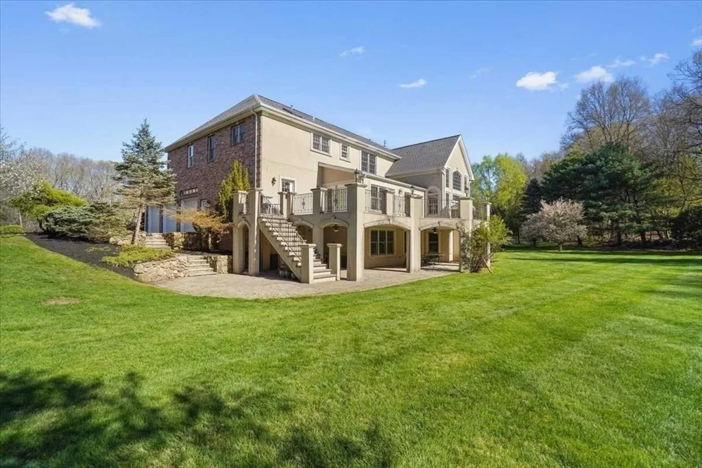 Photo of 12 Arrowhead Lane