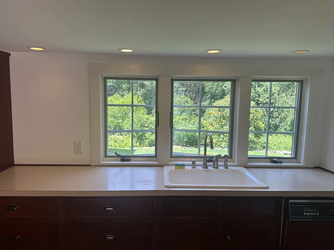 Photo of 575 Old West Brookfield Rd