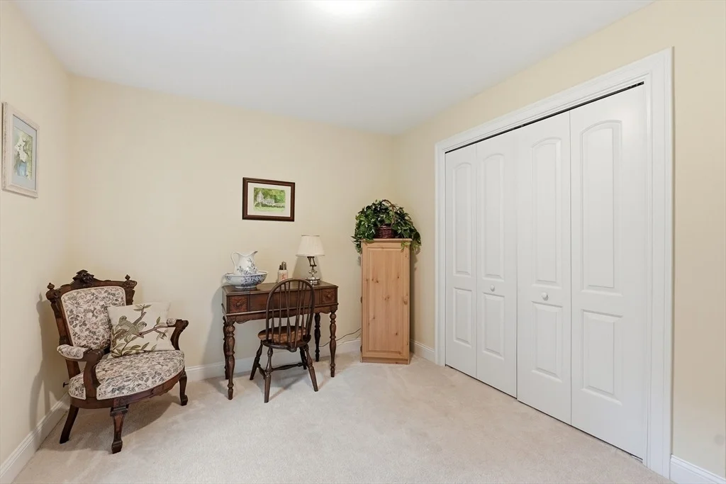 Photo of 215 Sarty Rd
