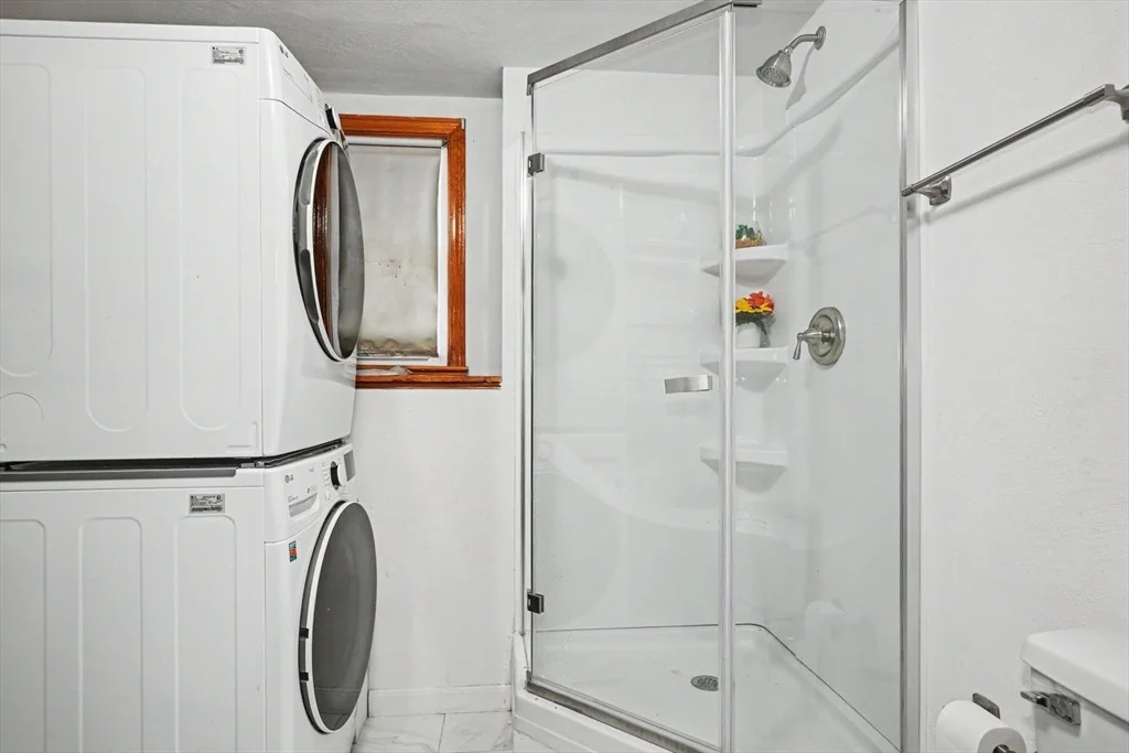 Photo of 14 Kazimer Dr