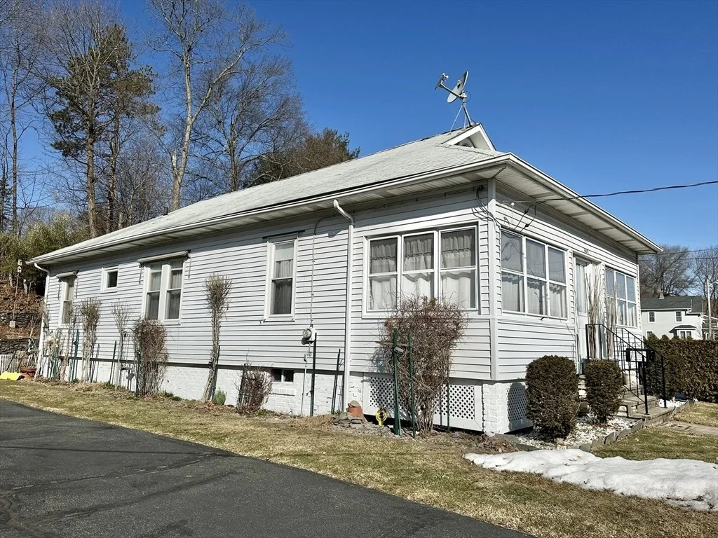 Photo of 309 Hillside Ave