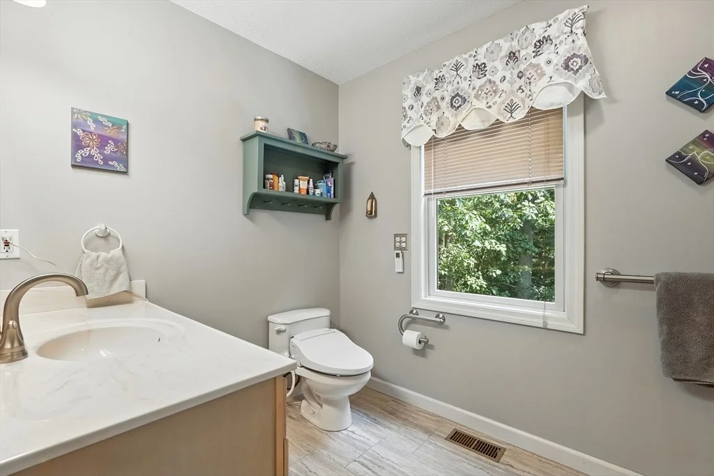 Photo of 55 Dowds Ln