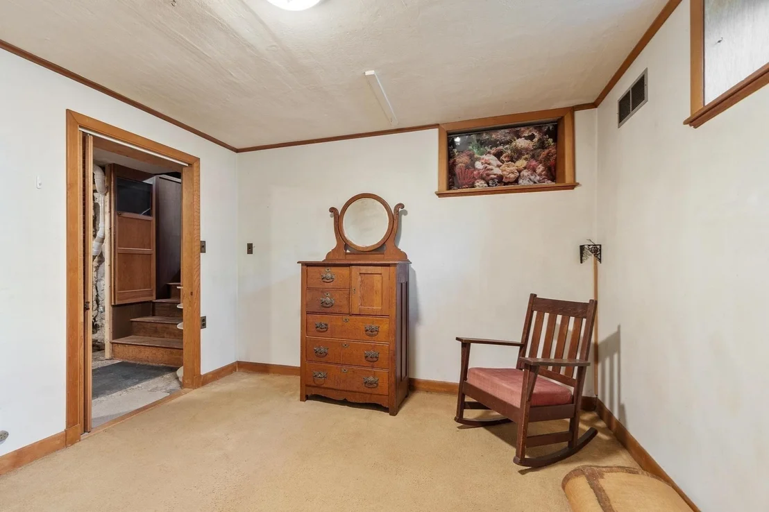 Photo of 26 Walnut Pl