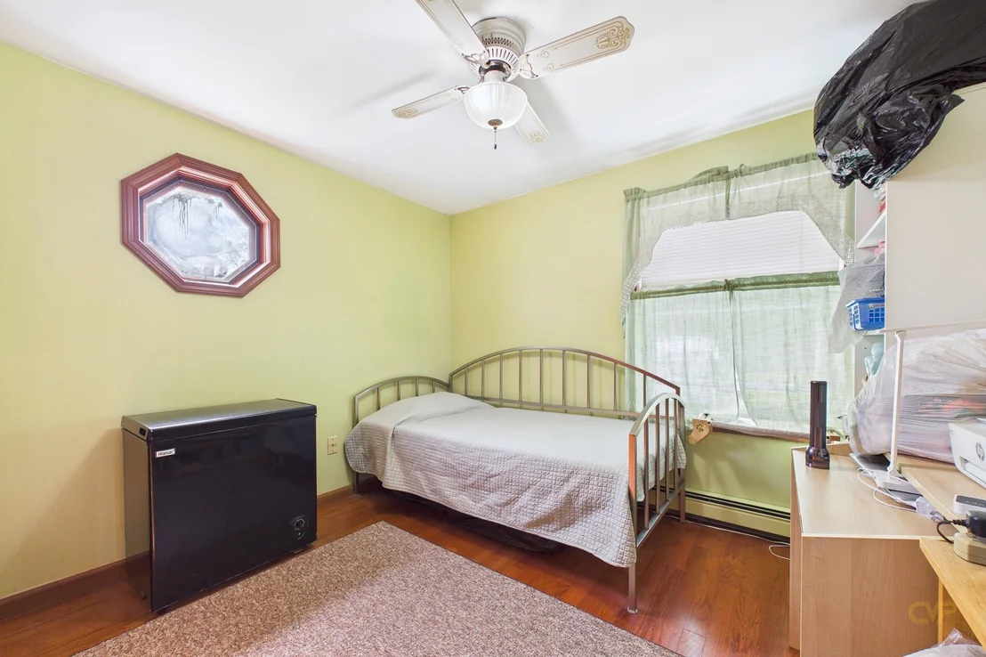 Photo of 247 Perry Hill Rd