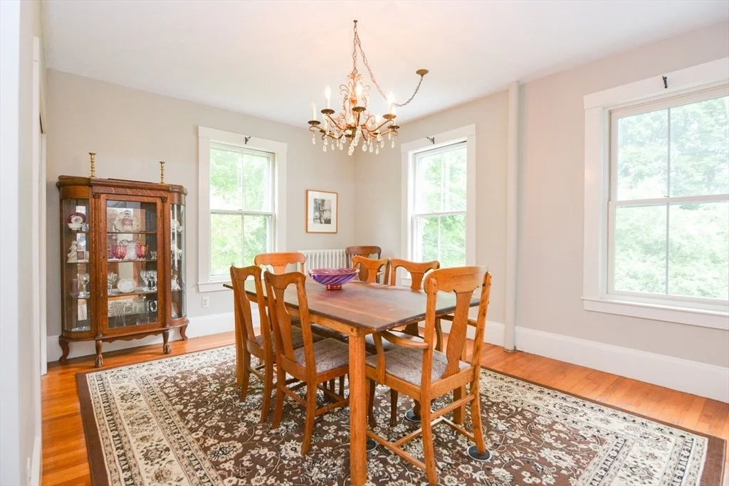 Photo of 37 Pemberton Rd