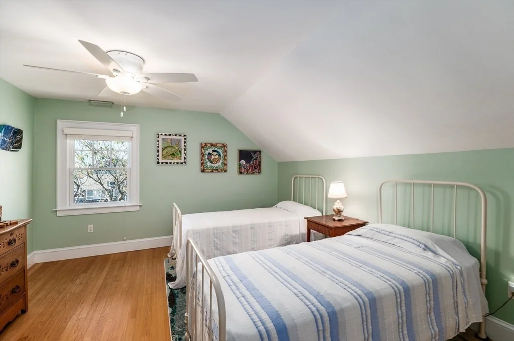 Photo of 25 Salt Island Rd