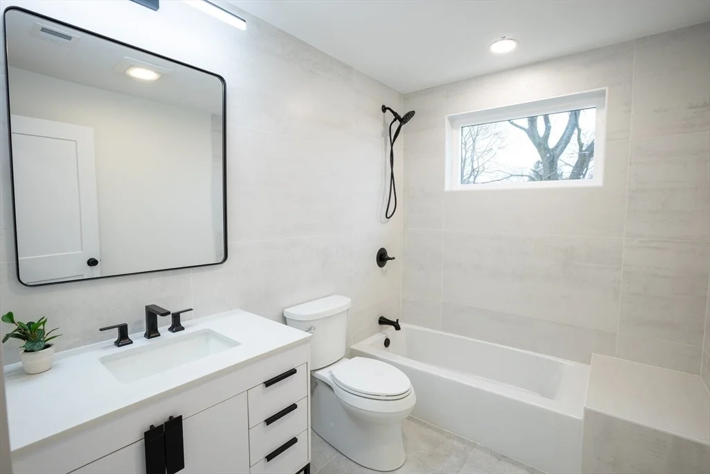 Photo of 100 Woodbine Circle