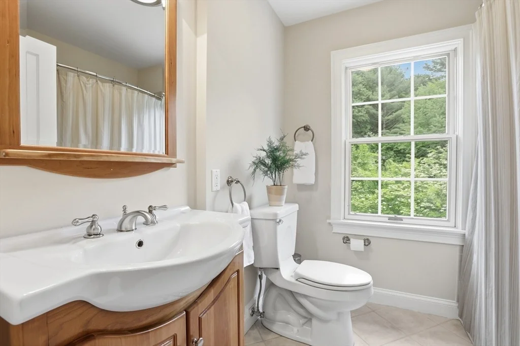 Photo of 106 Concord Rd