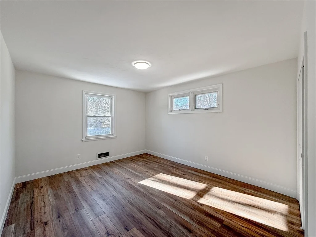 Photo of 31 Millard Ave