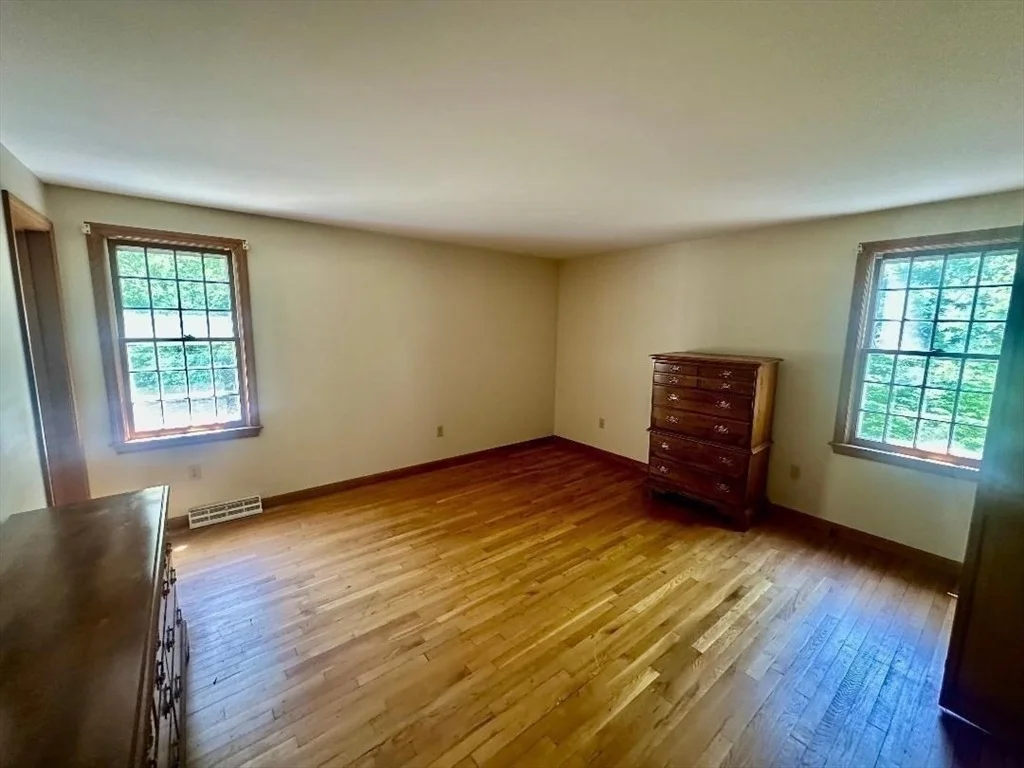 Photo of 9 Captain Phillips Rd