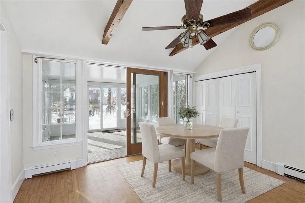 Photo of 20 Lee Ave