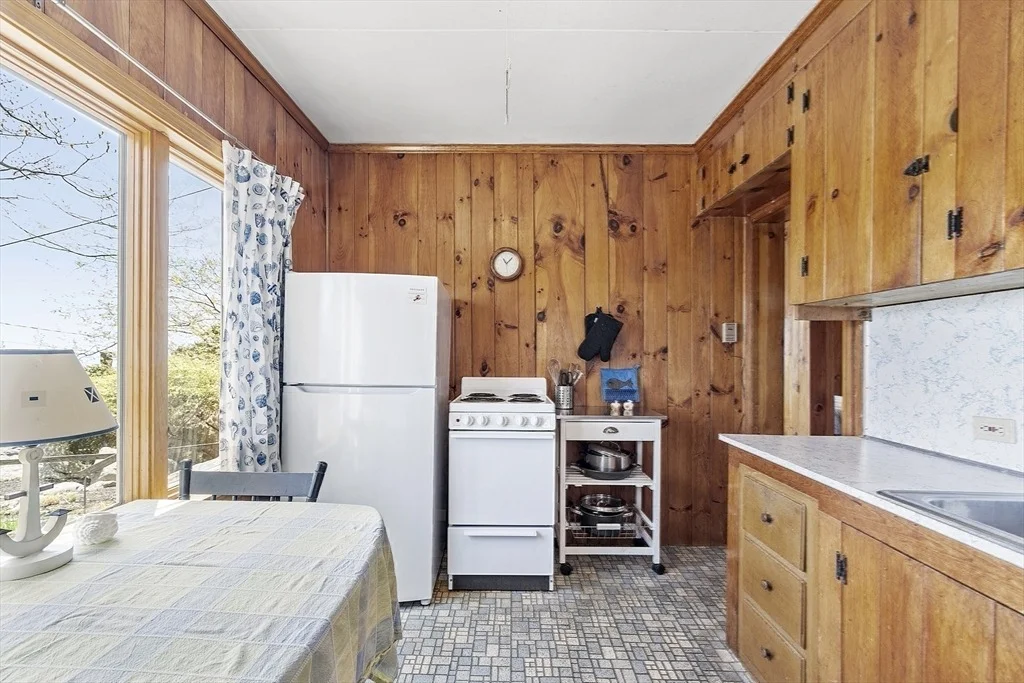 Photo of 6 Laurel Acres