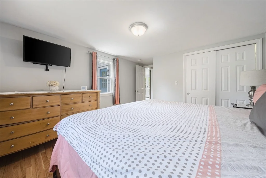 Photo of 5 Pine Cir