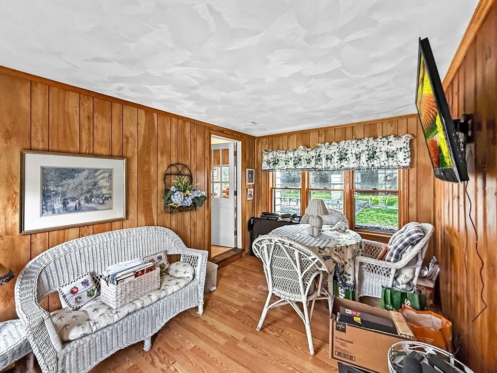 Photo of 8 Thorndike Rd
