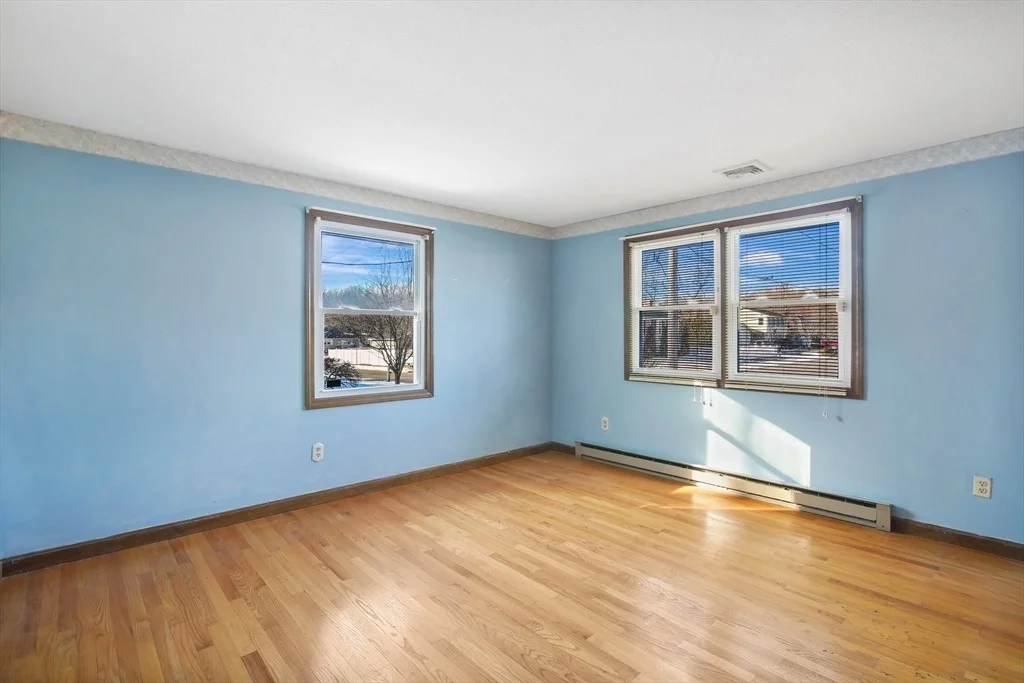 Photo of 17 Labelle Cir