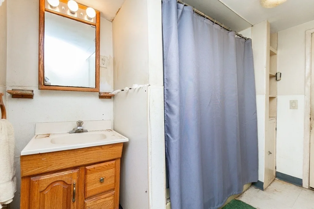 Photo of 1260 Pulaski Blvd