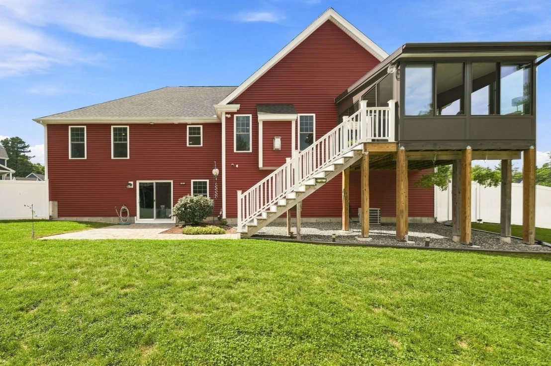 Photo of 59 Waterford Cir