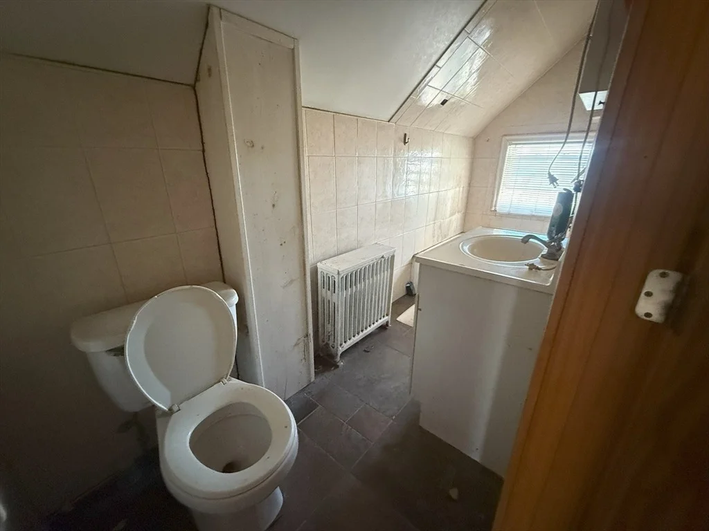 Photo of 37 Plantation St
