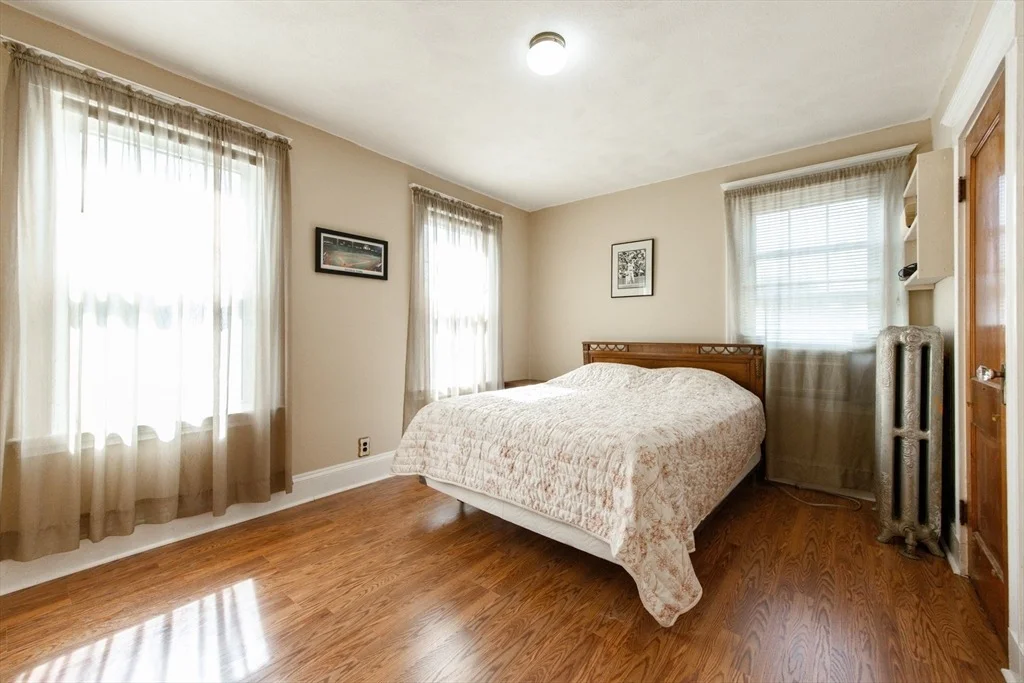 Photo of 105 Circuit Road