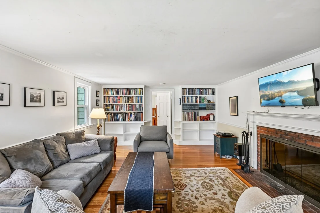 Photo of 312 Red Acre Rd