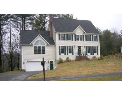 Photo of 20 Flannery Ln