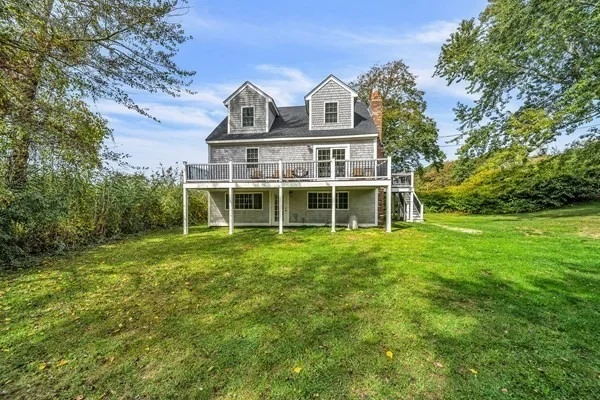 Photo of 35 Holbrook Ave